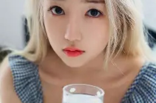 当红顶流恋情曝光！对方是美女网红离异带娃身材黑料被扒