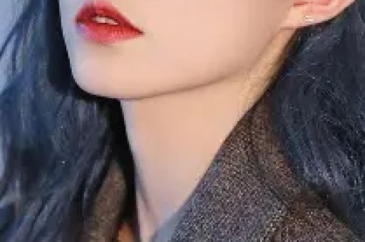 曝男明星KTV亲女网红